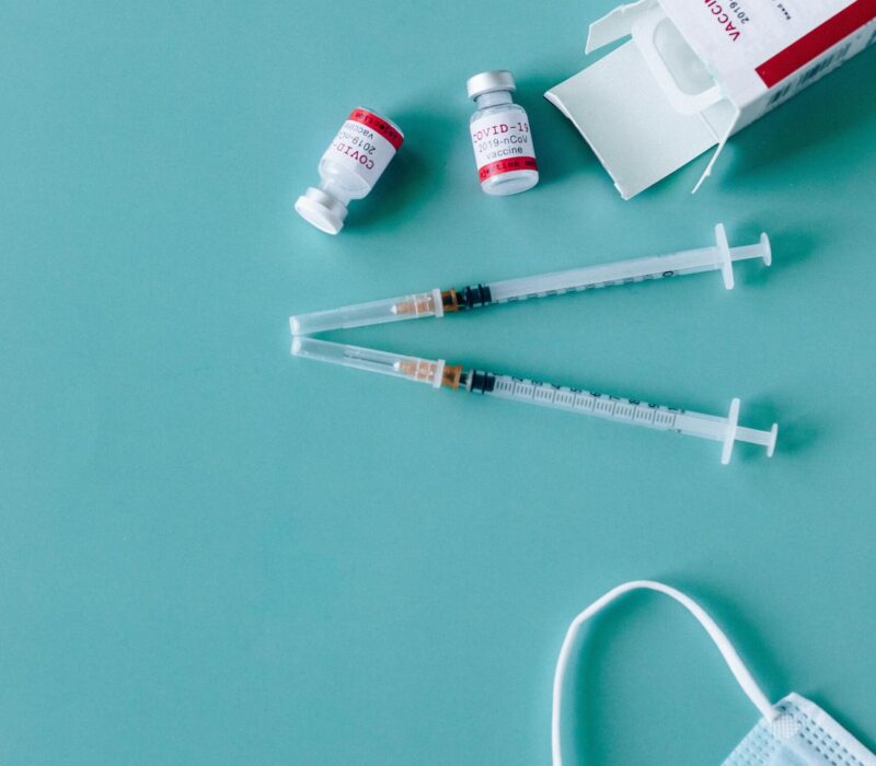 pexels-n-voitkevich-5863400